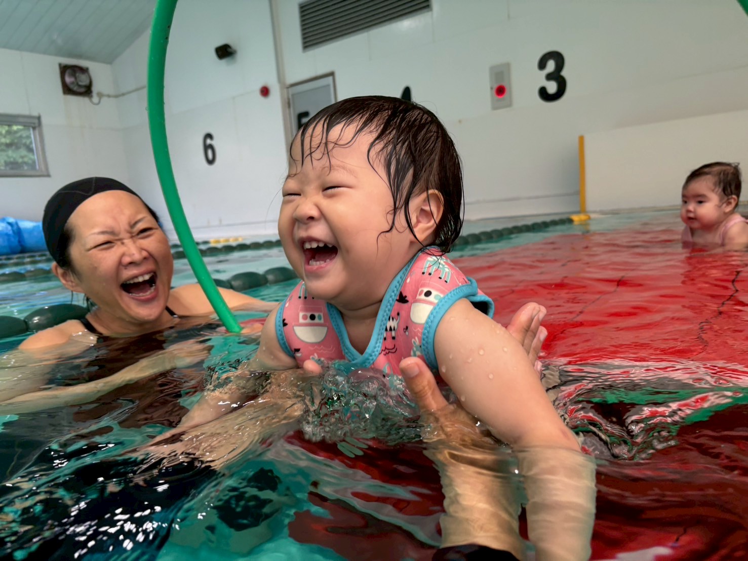 肌で触れ合う親子のコミュニケーション！