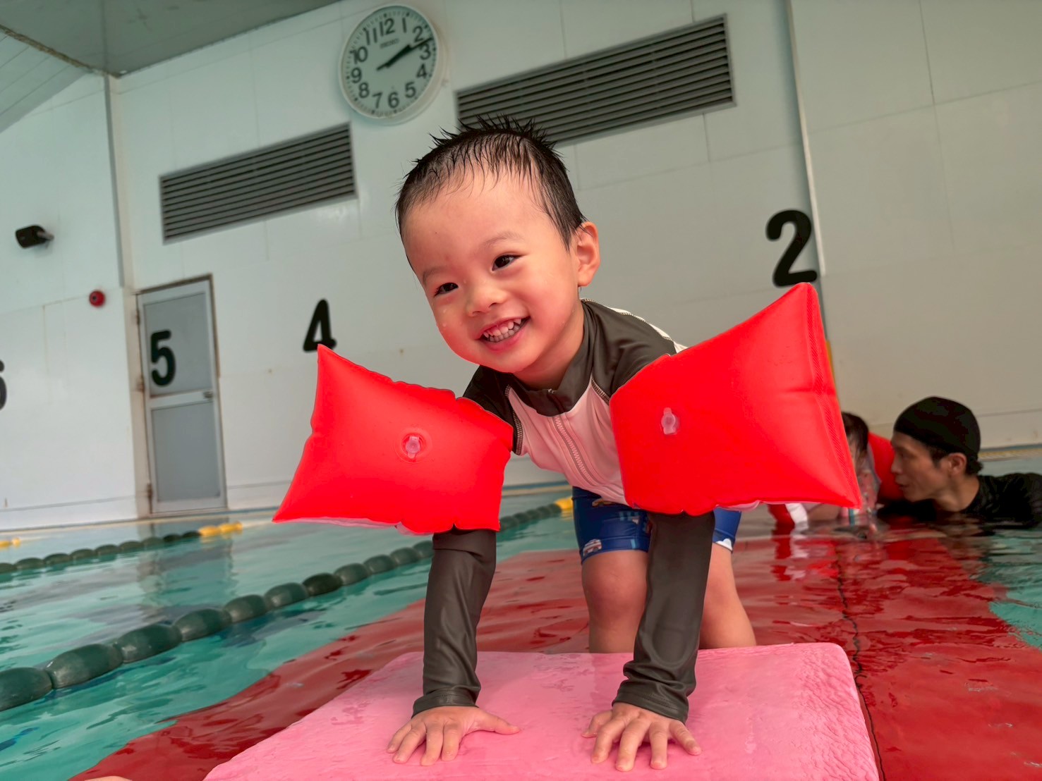 肌で触れ合う親子のコミュニケーション！