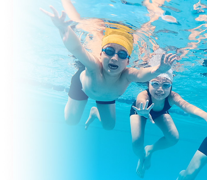 笑顔と成長が見えるスイミングスクール